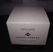 Krem ujędrniający na dzień ROYAL VELVET ORIFLAME Nowy przeciwzmarszczkowy