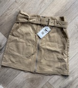 beżowa skórzana spódnica camel stradivarius z paskiem s