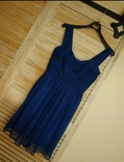 Granatowa sukienka na ramiączkach od ONENESS