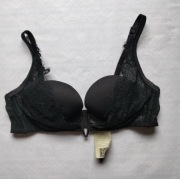 Biustonosz balkonetka Intimissimi 75B