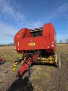 Prasa New Holland BR 740