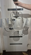 Żyrandol w stylu glamour