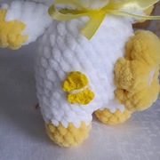 Maskotka krówka na szydełku rękodzieło handmade ozdoba do domu dekoracje