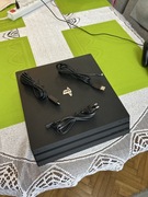 PlayStation 4 PRO 1T 2 Pady Ładowarka Gry
