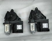 Silniczek sterownik moduł prawy 1T0959702S 5K0959792A Skoda Octavia 2 FL