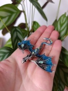 Smok przypinka broszka niebieski