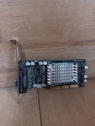 Karta graficzna AGP NVidia GeForce4 MX440 64 MB
