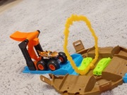 Opona kaskaderska Mattel GVK48 Hot Wheels Monster Trucks