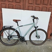 Rower trekkingowy Cube TOURING PRO rama M cm 28