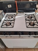 Kuchnia z piekarnikiem  GE