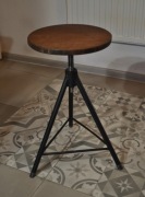 Stary stołek warsztatowy, obrotowy,  hoker, loft, vintage, PRL