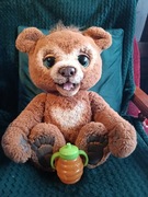 Miś Cubby maskotka interaktywna 