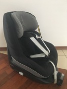 Fotelik 2WayPearl i baza isofix 2WayFix Maxi Cosi