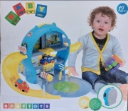 Tor wyścigowy Parking dziecięcy w walizce baby babytoys 12m+