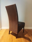 Fotel w stylu kolonialnym