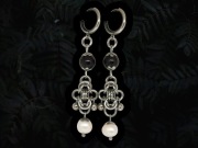Kolczyki chainmaille granat perłyi stal chirurgiczna gothic witchy
