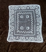 Koronka siatkowa (filet) cudowny bieżnik 71x61 cm (rękodzieło)