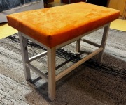 ławka drewniana tapicerowana handmade