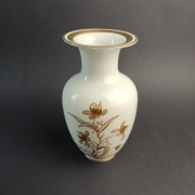 Wazon porcelanowy Reichenbach w kolorze białym i złotym