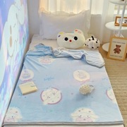 Kocyk dziecięcy z motywem Hello Kitty 100x150