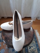 Baleriny beżowe Ryłko 38