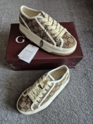 Gucci Sneakers r39