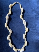 Naszyjnik z muszelkami