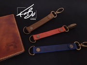 Skórzany brelok z karabinczykiem do kluczy dzień mamy zakończenie roku