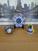 Zestaw ceramiki bolesławieckiej – talerz, dzwonek , naczynie świnka 