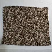 T140 Poszewka na poduszkę 80 x 67 cm