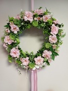 Wianek, wieniec na drzwi, wiszący, różowy, średnica 33 cm