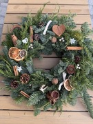 Piękny, naturalny wianek świąteczny – ręcznie robiony