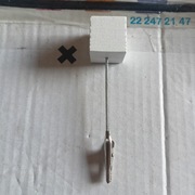 Klips stojak podstawka na zdjęcia drewniane