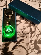 Brelok LED wielokolorowy, szklany Renault