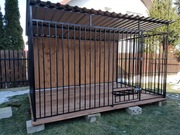 Klatki-boksy-kojce dla psiaków, pomieszczenie gosp