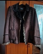 Damskie futerko w czekoladowym kolorze - Sasha 