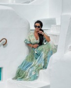 Długa sukienka BOHO z ozdobnymi haftami