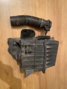 obudowa filtra powietrza airbox z przepływomierzem do Vw polo 9n3 1.4 tdi 