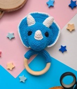 Szydełkowa grzechotka gryzak DINOZAUR RÓŻNE kolory