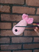 Handmade pluszak włóczka krewetka pałeczki prezent