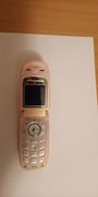 Telefon z klapką Motorola V220