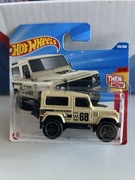 HOT WHEELS - LAND ROVER DEFENDER 90 - THEN AND NOW - 5/10 - 210/250