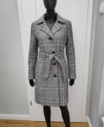 Stylowy płaszcz z paskiem F&F krata szaro-beżowa rozmiar M 