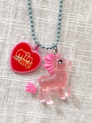 Naszyjnik z konikiem z filmu Mia and Me Mia i ja