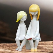 dziewczynki z książką styl art deco  Hollohaza lata 60te promocja