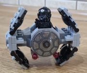 LEGO Star Wars 75128 TIE Advanced Prototype