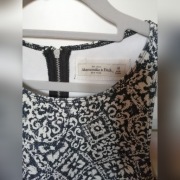 Sukienka Abercrombie&Fitch pianka S M