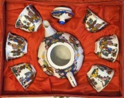 Miniaturowy porcelanowy zestaw do herbaty ładnie zapakowany 