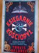 Księgarnie i kościopył.