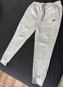Spodnie dresowe Nike tech fleece